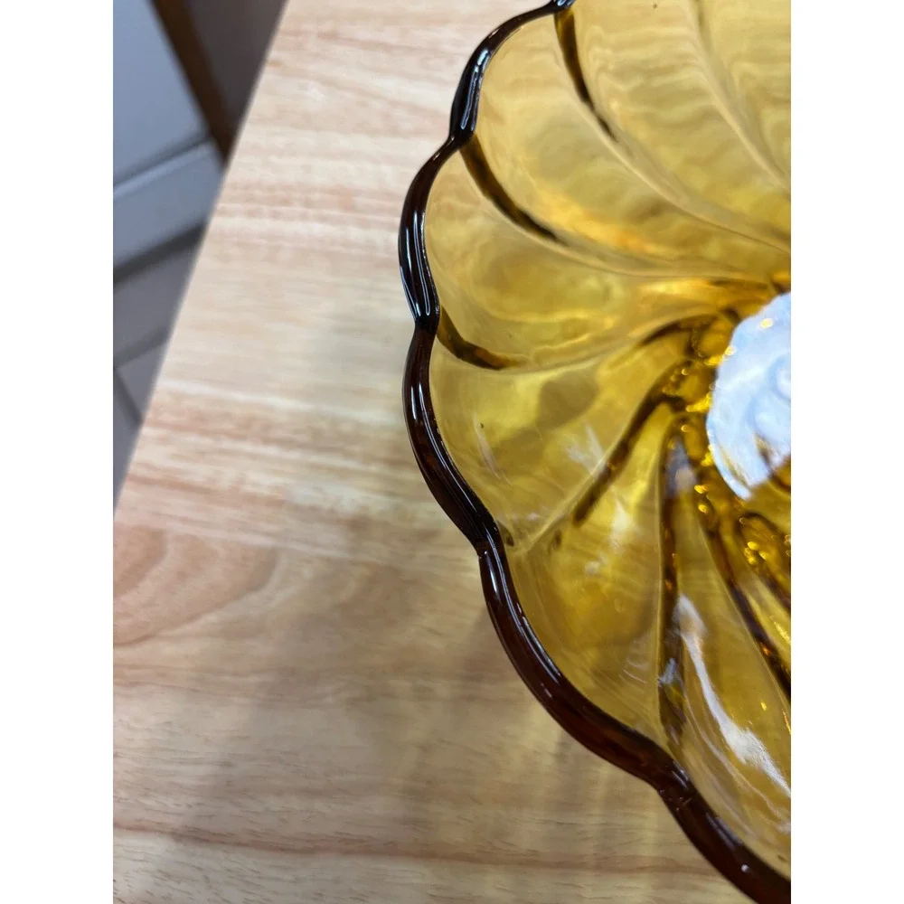 Hazel Atlas‎ Seashell Bowl 9inAmber Capri Swirl MCM Vintage